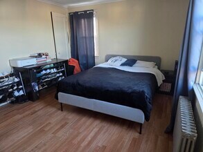 413 Paderewski Ave, Unit 2nd floor in Perth Amboy, NJ - Foto de edificio - Building Photo