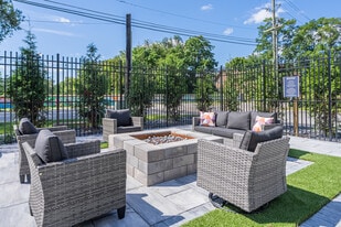 Edgewater Apartments in Indianapolis, IN - Building Photo