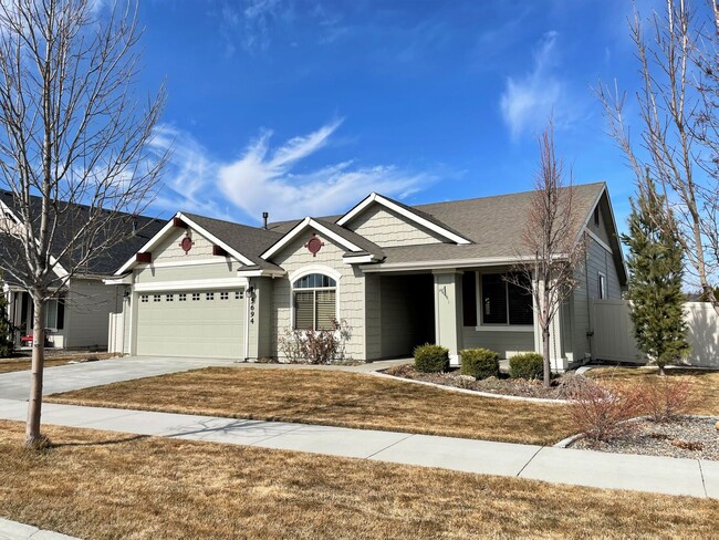 property at 5694 Combermere Dr