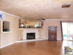 21114 Lemarsh St in Los Angeles, CA - Building Photo - Building Photo