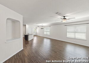 412 Town Frk in Cibolo, TX - Foto de edificio - Building Photo