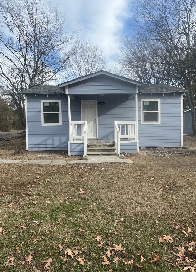 property at 2301 Powell Ave