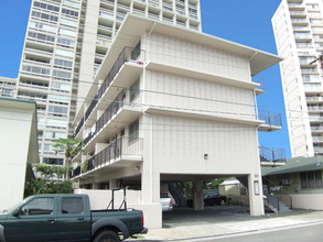 552 Lauiki St in Honolulu, HI - Foto de edificio - Building Photo