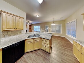 2003 Monaco Ct in Indian Trail, NC - Foto de edificio - Building Photo