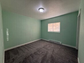 4208 Stratford Rd NE in Moses Lake, WA - Building Photo - Building Photo