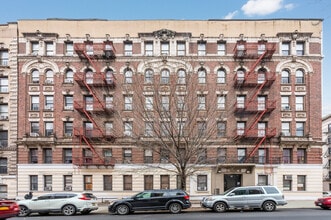 219 Audubon Ave in New York, NY - Foto de edificio - Building Photo