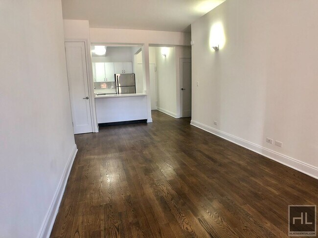 WEST 22 STREET, Unit 7H in New York, NY - Foto de edificio - Building Photo