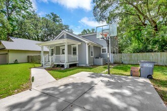 7022 Orvin St in North Charleston, SC - Building Photo - Building Photo