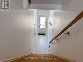 2530 Rosedrop Path in Oshawa, ON - Building Photo - Building Photo