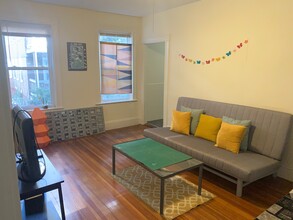 42 Calvin St, Unit 1L in Somerville, MA - Building Photo - Building Photo