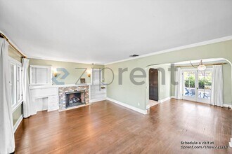 824 Patterson Ave in Glendale, CA - Building Photo - Building Photo