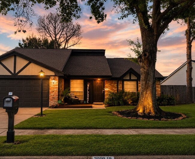 20010 Fort Bowie Ct
