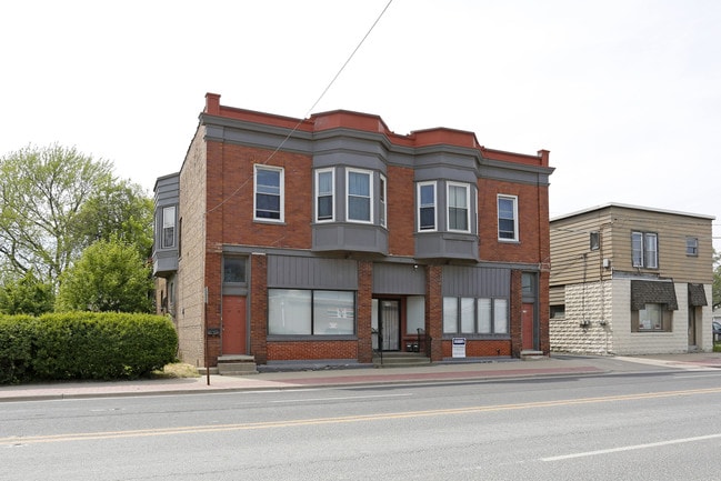 112 S Williams St in Thornton, IL - Foto de edificio - Building Photo