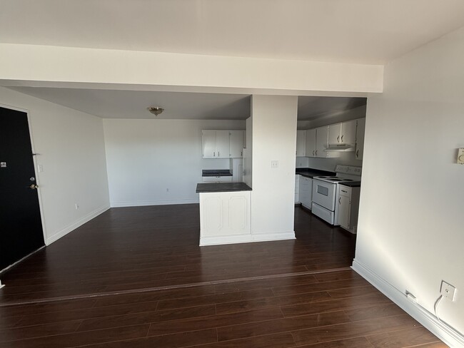 property at 255 Coldbrook Crescent
