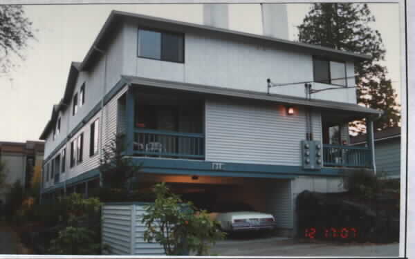 919 N 163rd St in Seattle, WA - Building Photo