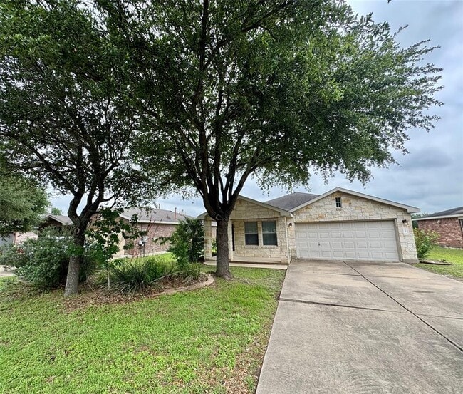 111 Salado Dr