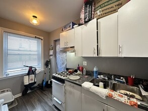 5451 N Kenmore Ave, Unit J09P in Chicago, IL - Foto de edificio - Building Photo