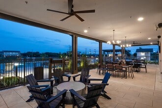 Collection Schertz Station in Schertz, TX - Foto de edificio - Building Photo