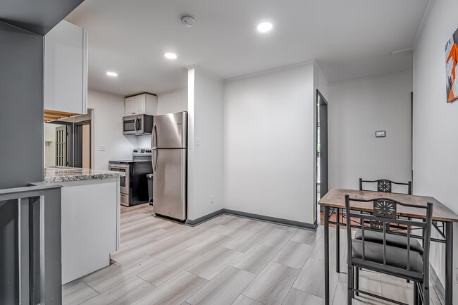 property at 2255 Rhinehill Rd SE