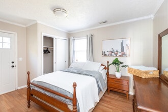 6012 Old Coach Rd in Charlotte, NC - Building Photo - Building Photo