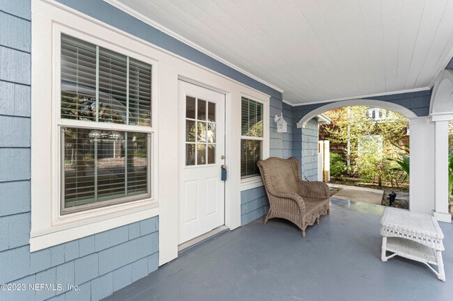 1058 Beach Ave in Atlantic Beach, FL - Building Photo - Building Photo