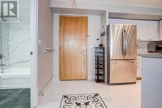 62 Suncrest Blvd in Markham, ON - Building Photo - Building Photo