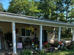 320 Caraway Ln in Goreville, IL - Building Photo - Building Photo