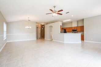 301 N Lake Cunningham Ave in Jacksonville, FL - Building Photo - Building Photo