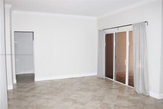 1342 Crossbill Ct in Weston, FL - Building Photo - Building Photo