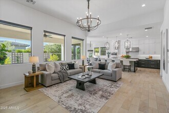 3890 E Andalusia Ave in Gilbert, AZ - Building Photo - Building Photo