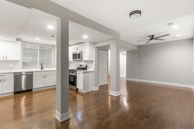 property at 2618 N Mozart St