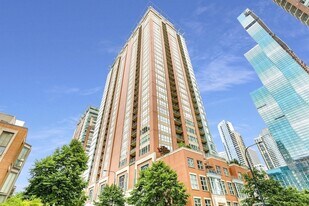 415 E North Water St, Unit 1003 in Chicago, IL - Building Photo