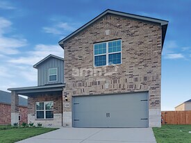 1211 Treeta Trail in Kyle, TX - Building Photo