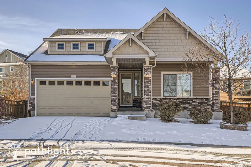 3328 Starry Night Loop in Castle Rock, CO - Foto de edificio