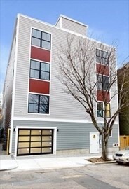 440 E 8th St, Unit 310 in Boston, MA - Building Photo