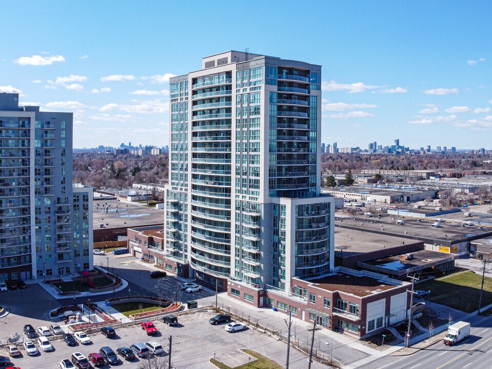 2150 Condos in Toronto, ON - Building Photo