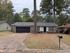 10002 Stardust Trail in Little Rock, AR - Building Photo