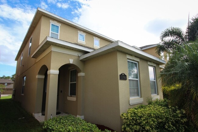 15764 Ave Of The Arbors in Winter Garden, FL - Building Photo - Building Photo