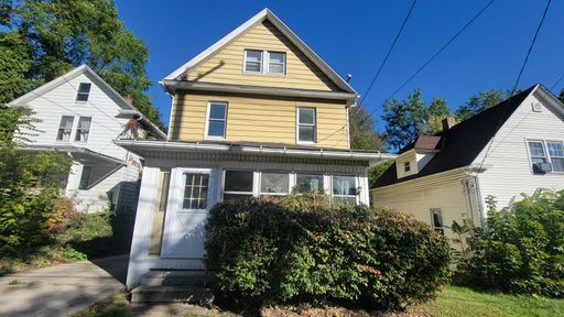 property at 421 E Thornton St