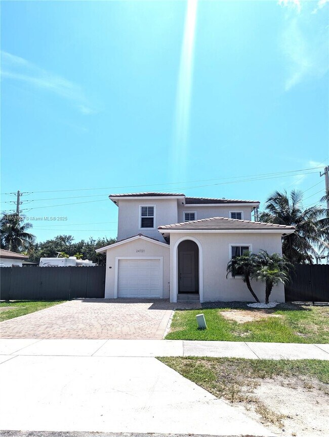24721 SW 112th Ct in Homestead, FL - Building Photo - Building Photo