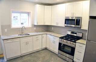 1316 S 8th St in Philadelphia, PA - Building Photo