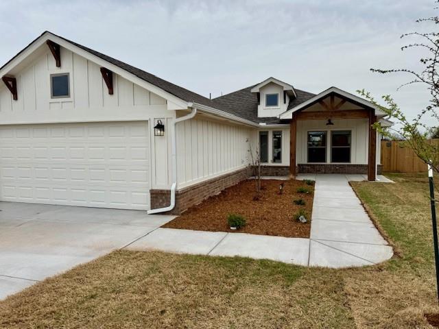 3112 Mt Nebo Dr in Yukon, OK - Building Photo