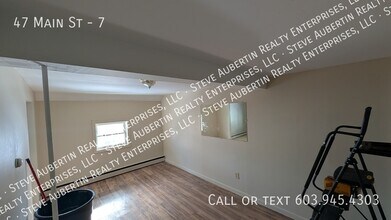 47 Main St in Pittsfield, NH - Building Photo - Building Photo