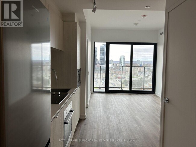 1 Jarvis St in Hamilton, ON - Building Photo - Building Photo