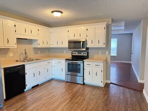 3713 Heather Dr in Clarksville, TN - Building Photo - Building Photo