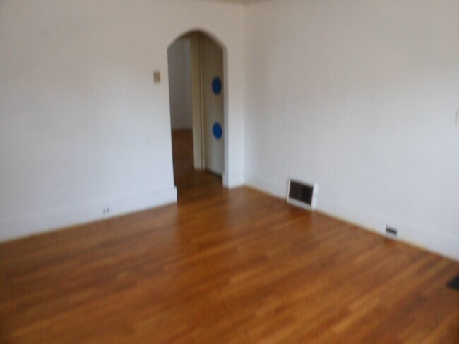 117 Auburn St in Medford, MA - Building Photo - Building Photo