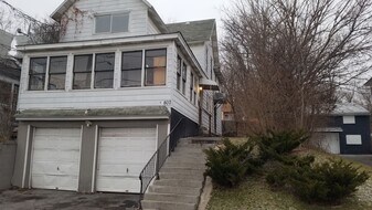 807 Hawley Ave in Syracuse, NY - Building Photo