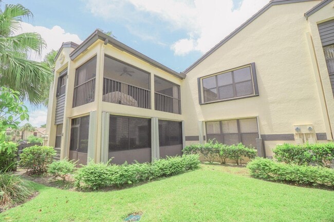 3961 SW Greenwood Way in Palm City, FL - Building Photo - Building Photo