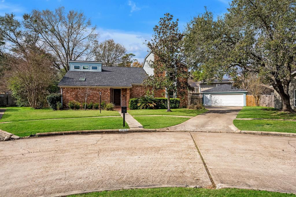 19414 Enchantington Cir in Spring, TX - Building Photo