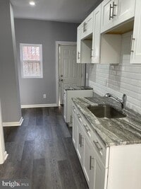 6070 Upland St photo'